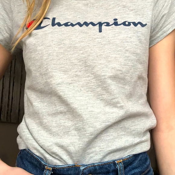 Large Champion Tight Tee Shirt - Picture 2 of 6